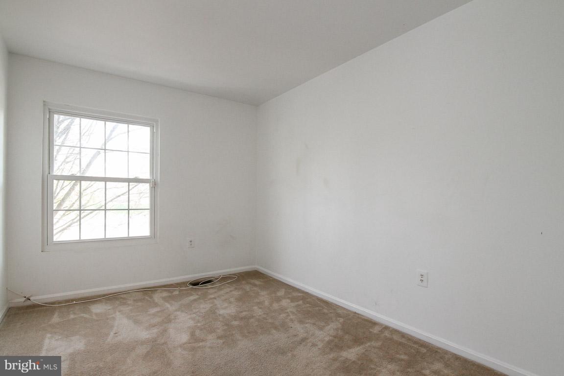 LAKE RIDGE - Residential Lease