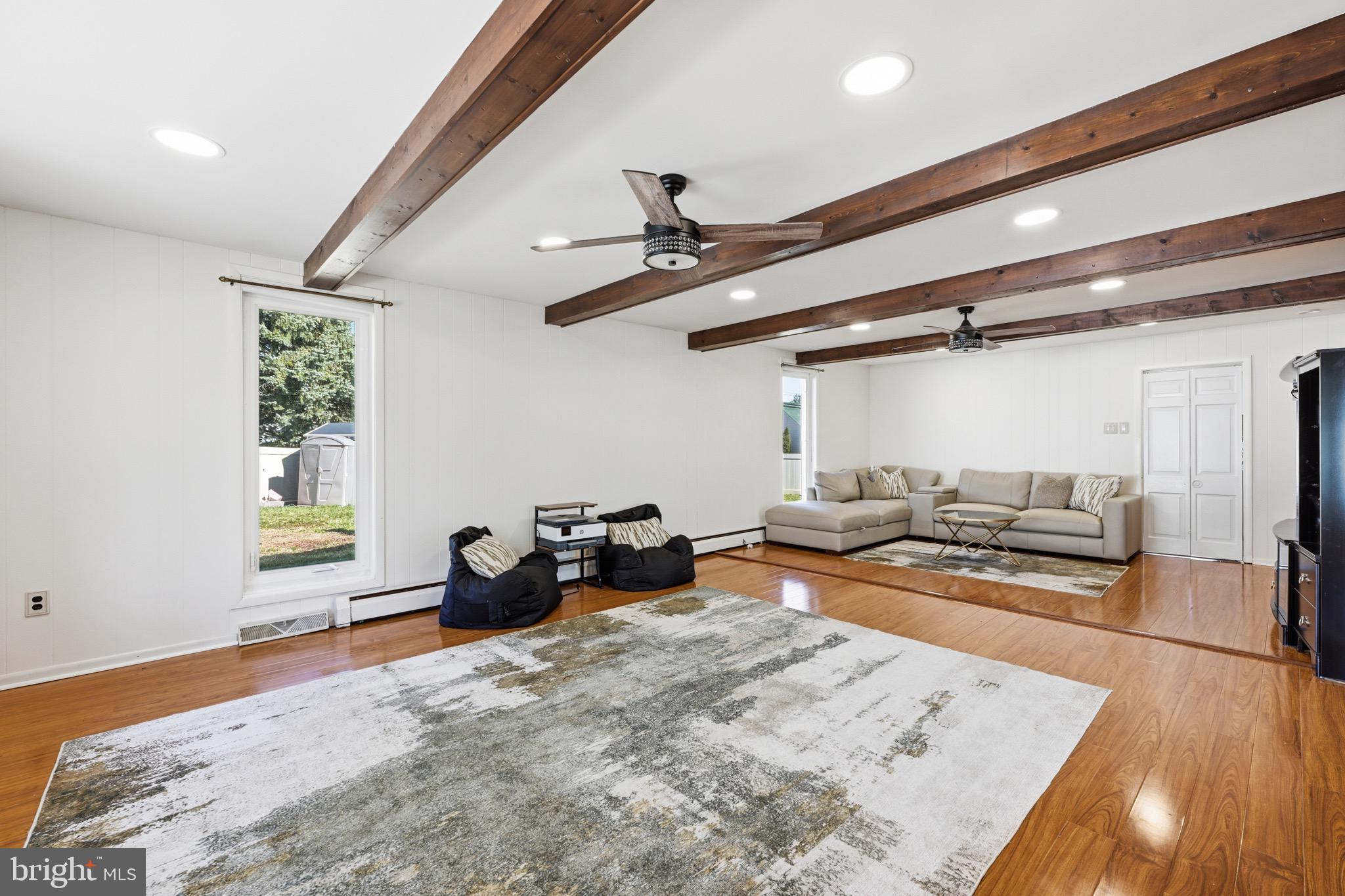 GLEN VIEW PARK - Residential