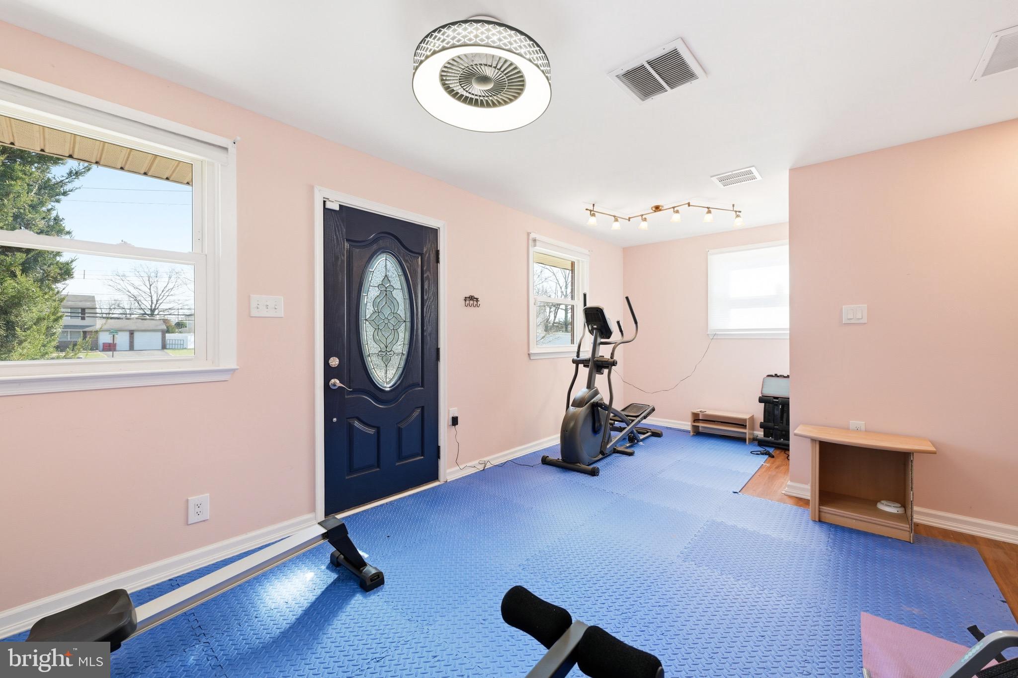 GLEN VIEW PARK - Residential