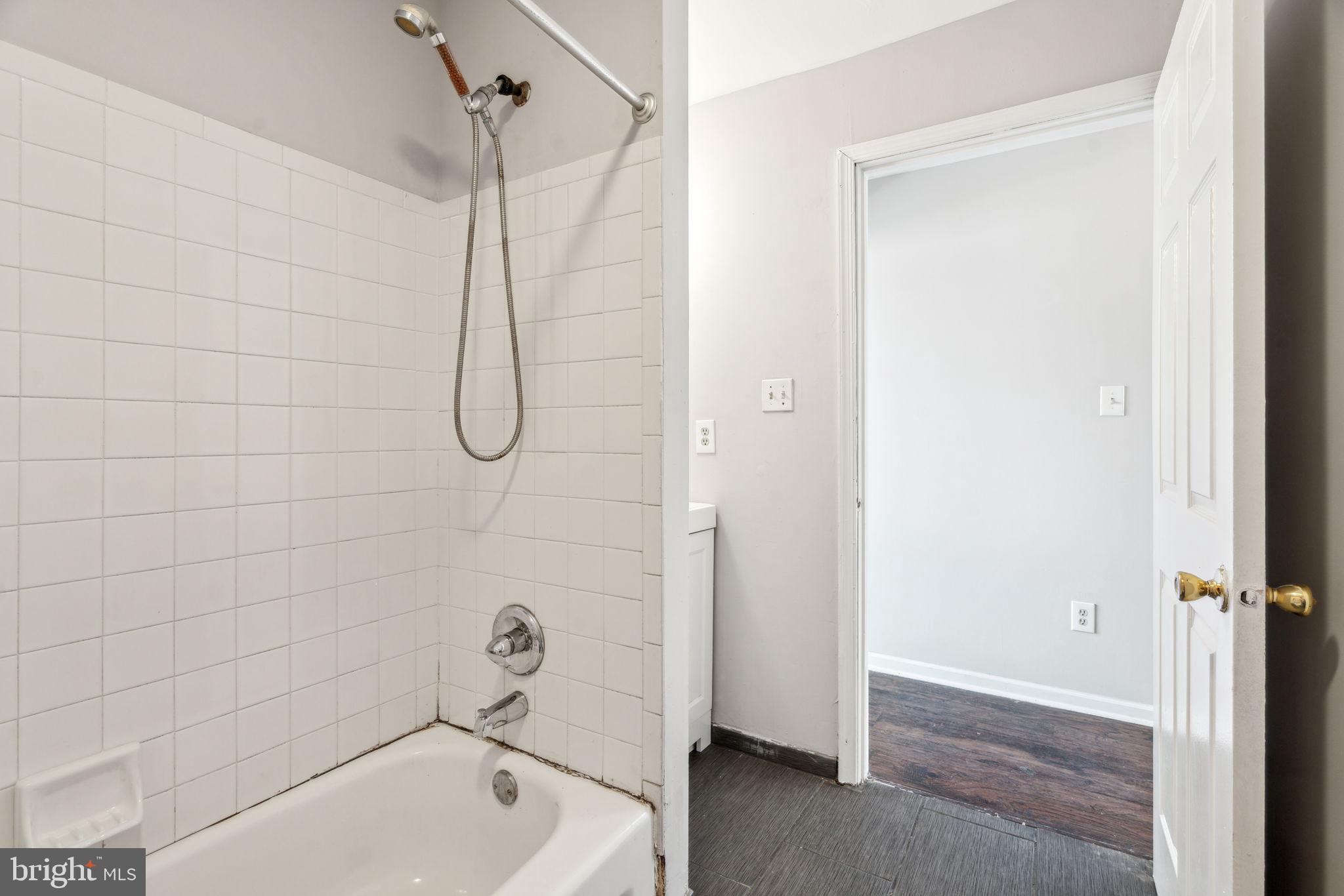 TEMPLE UNIVERSITY - Residential