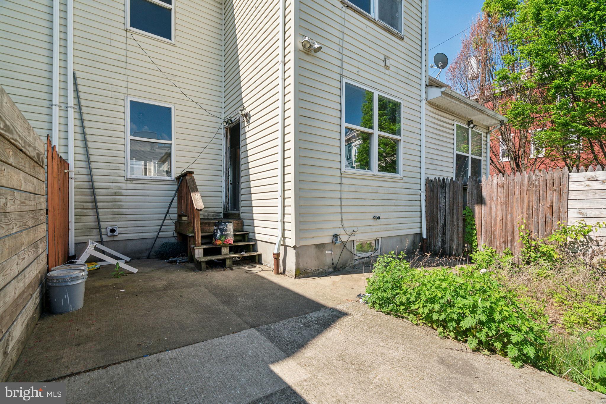 TEMPLE UNIVERSITY - Residential