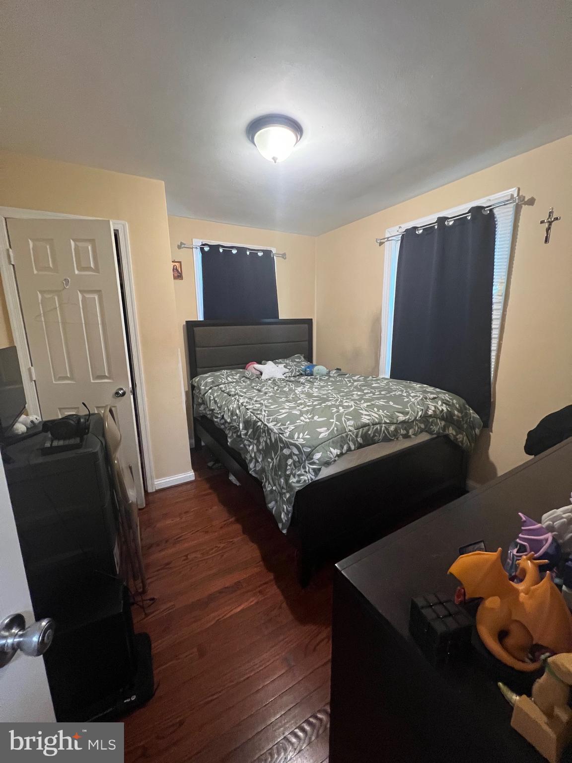 JOHN M KING - Residential