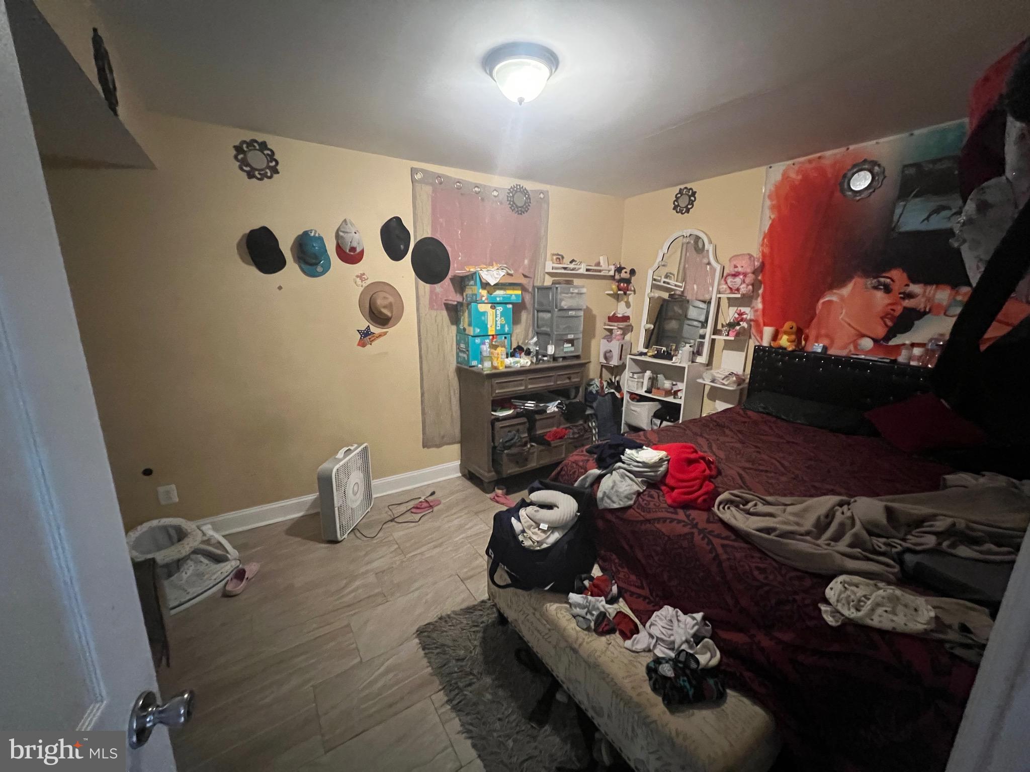 JOHN M KING - Residential