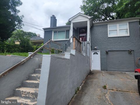 5702 LANDOVER ROAD HYATTSVILLE MD 20784