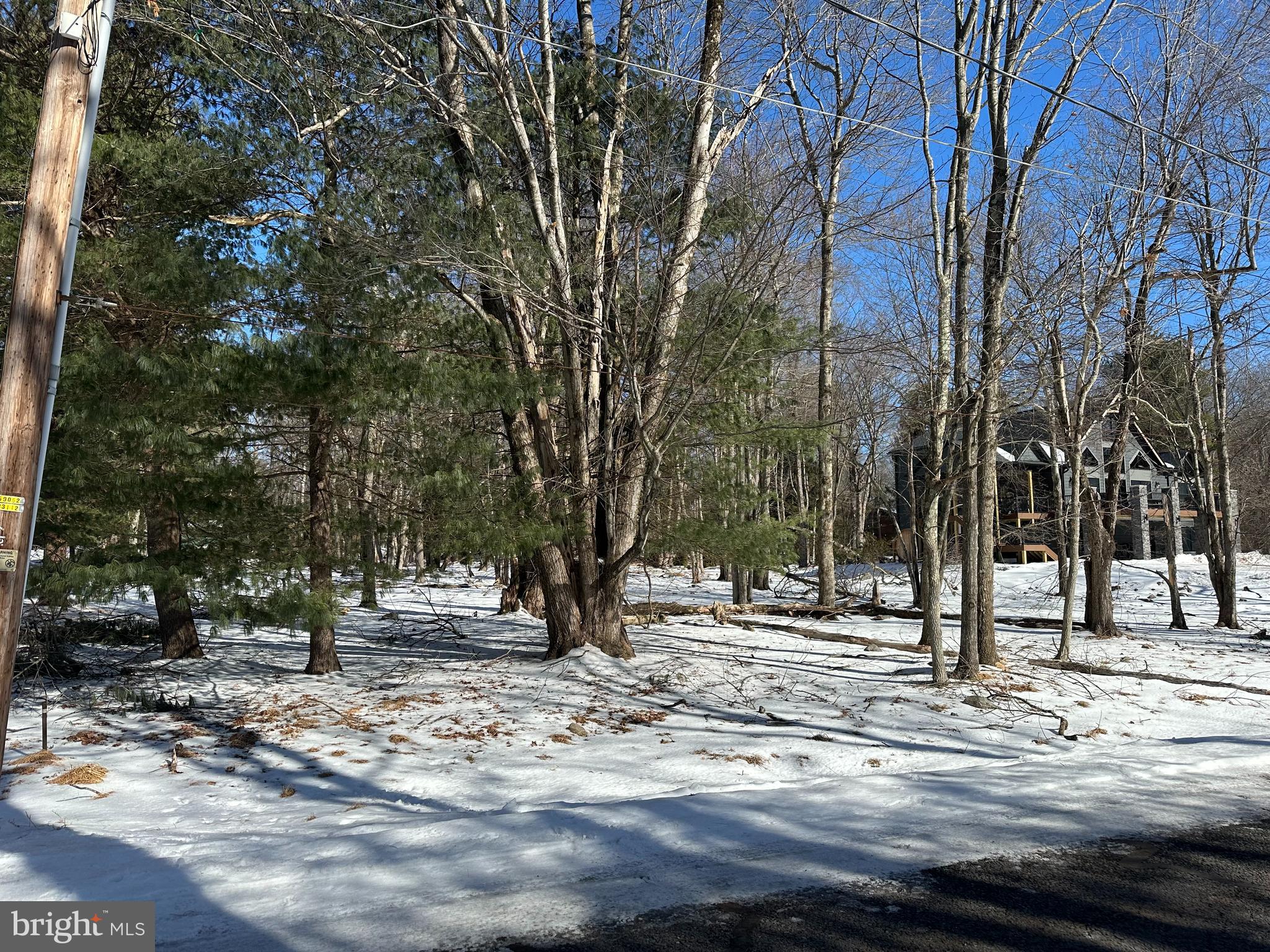 LAKE HARMONY ESTATES - Land