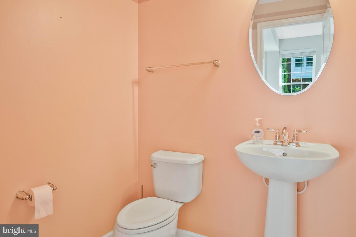 O'DONNELL SQUARE - Residential Lease