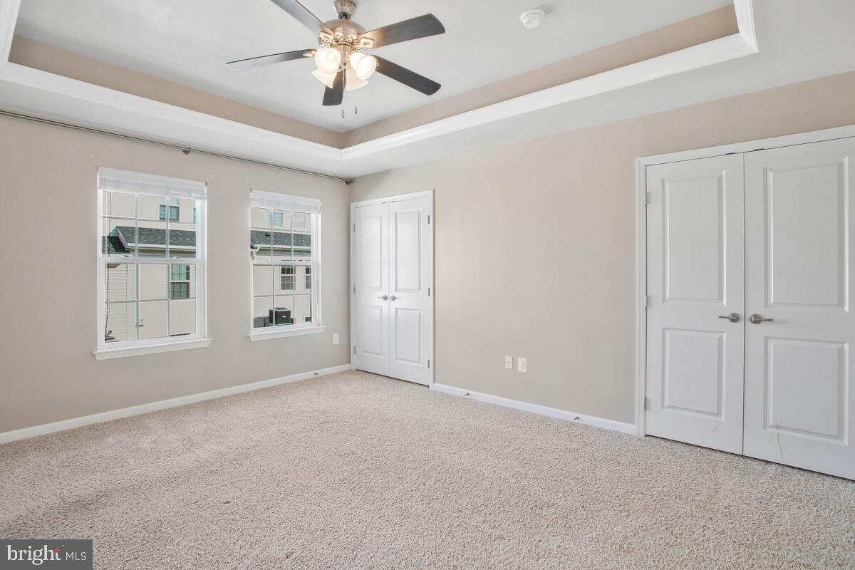 O'DONNELL SQUARE - Residential Lease