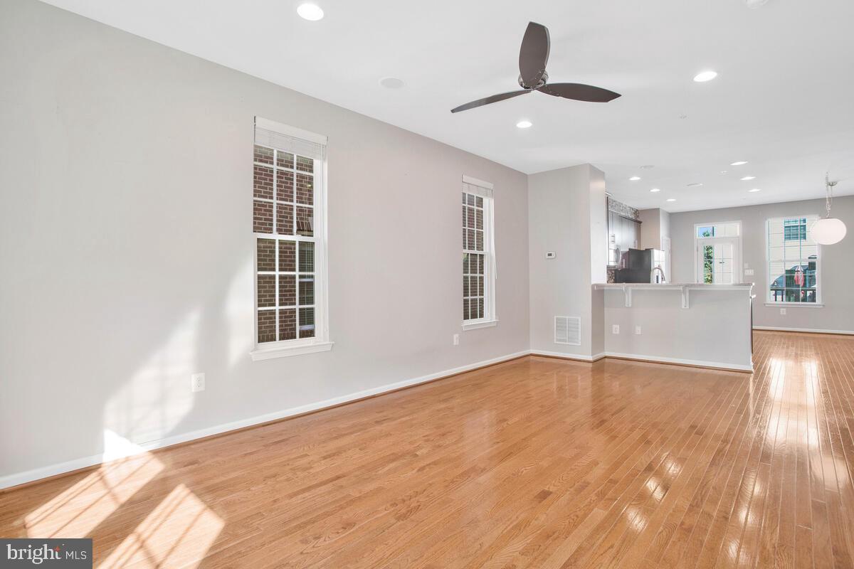 O'DONNELL SQUARE - Residential Lease