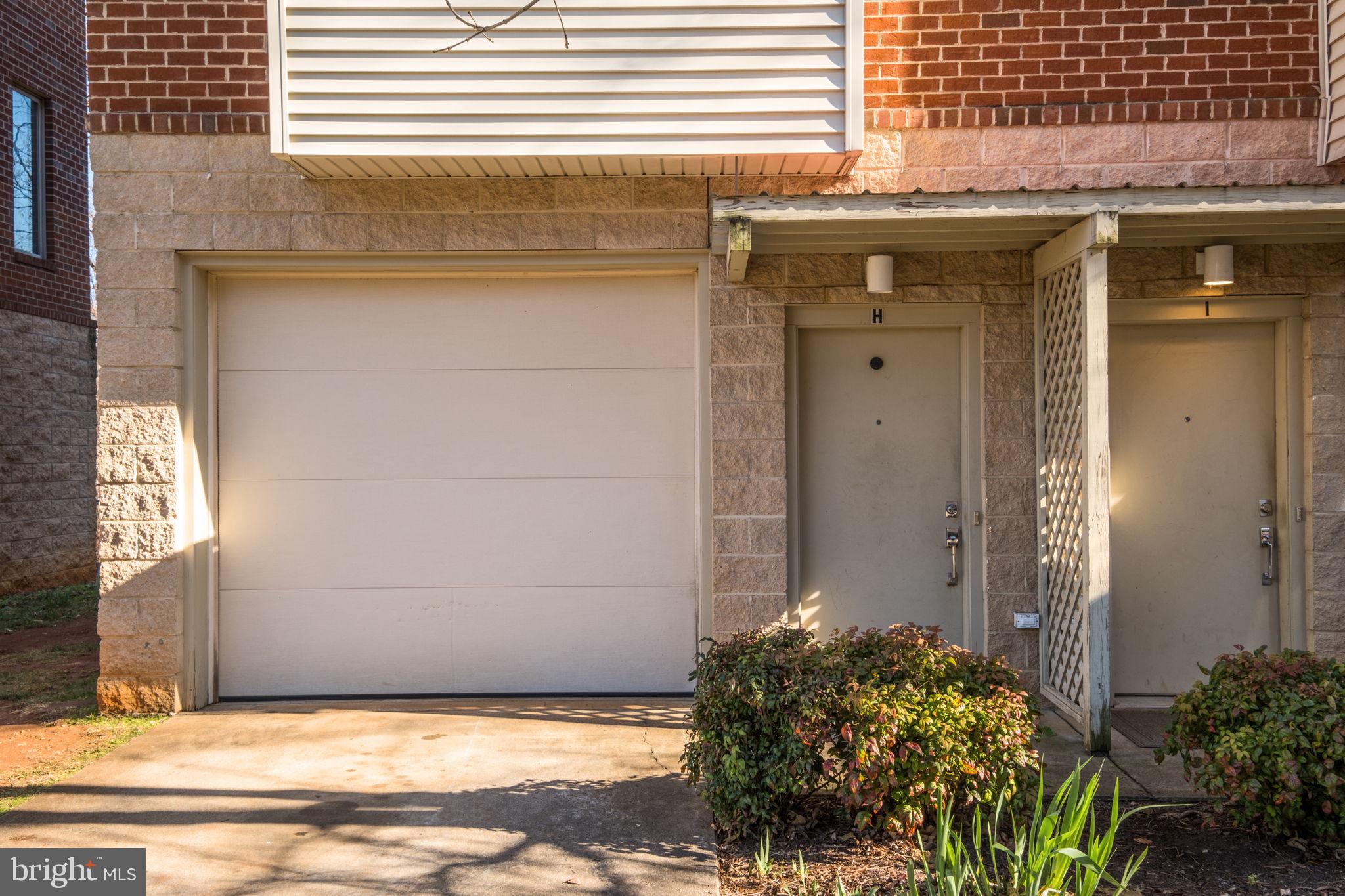 LINDEN TOWN LOFTS - Residential