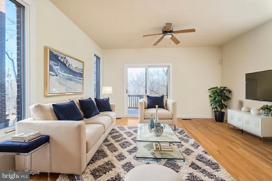 Instant equity! Recent appraisal at $340,000 Motivated seller, bring offers! Don't miss the opportunity to own this well cared for, maintenance-free end unit. The first floor features a convenient bedroom ensuite with a private entrance—ideal for guests, a home office, or flexible living needs. Also on the first floor is a finished garage space with a storage closet. The second floor boasts an open floor plan that includes a bright kitchen, dining area, and living room that flows onto an outdoor deck perfect for morning coffee or relaxing at the end of the day. The kitchen offers timeless finishes, including granite countertops, maple hardwood cabinetry, and abundant storage. The top floor includes two light-filled bedrooms, a shared bathroom with dual vanities, and a centrally located laundry closet for added convenience. The HOA covers exterior maintenance, trash, sewer, water, snow removal, and lawn care—truly lock-and-leave living. Fantastic location with easy access to Downtown Charlottesville, UVA, Interstate 64, and the scenic Monticello Trail. Water heater was replaced in 2023. Fresh paint throughout. Other interests within a 2-mile radius include the Downtown mall, Ting pavilion, multiple parks, PVCC, and much more! Steps away from the international School