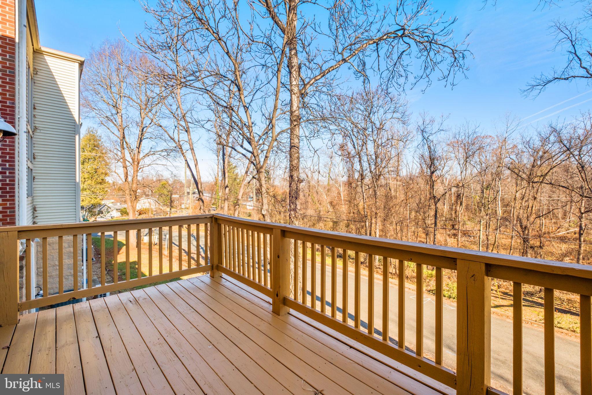 LINDEN TOWN LOFTS - Residential