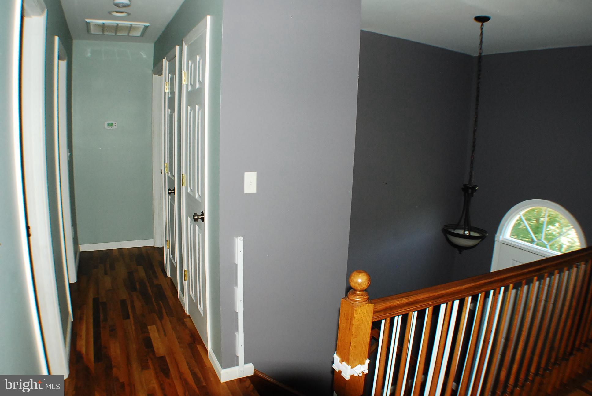 BURROUGH KNOLLS - Residential