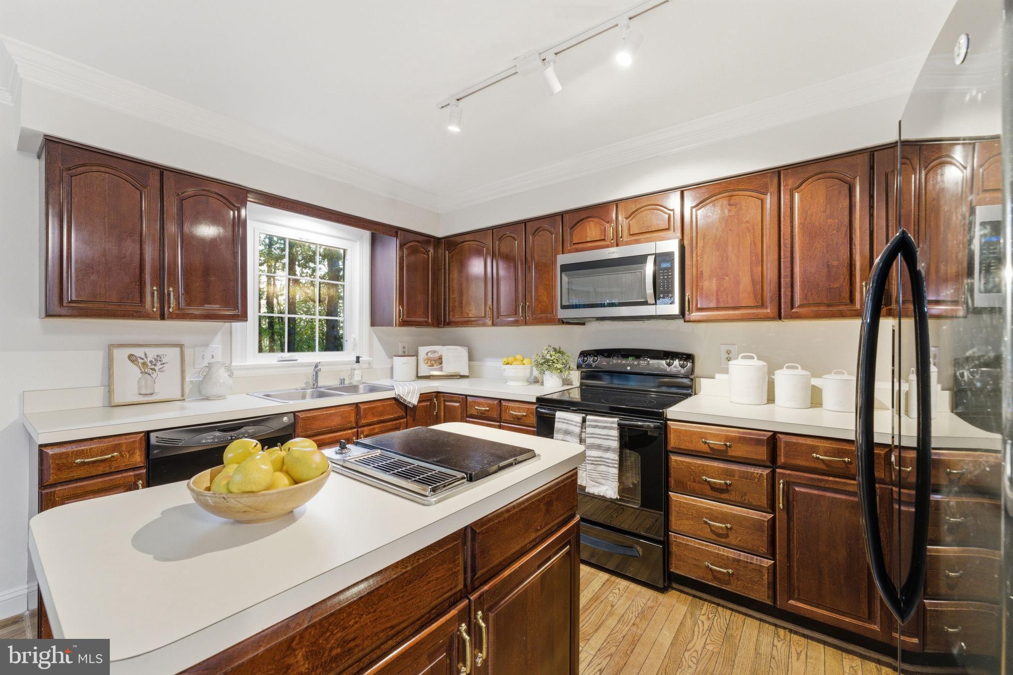 AUBURN MILL ESTATES - Residential