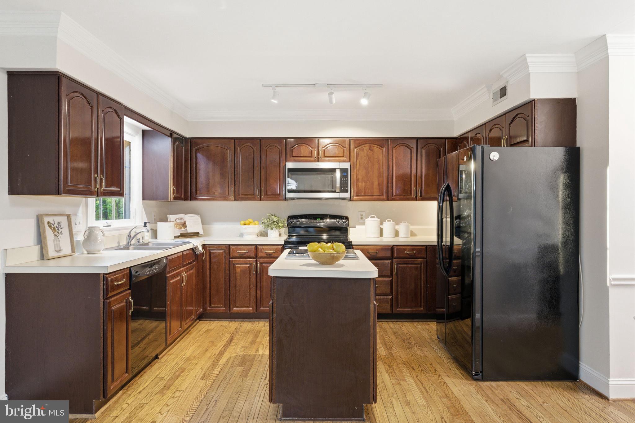 AUBURN MILL ESTATES - Residential