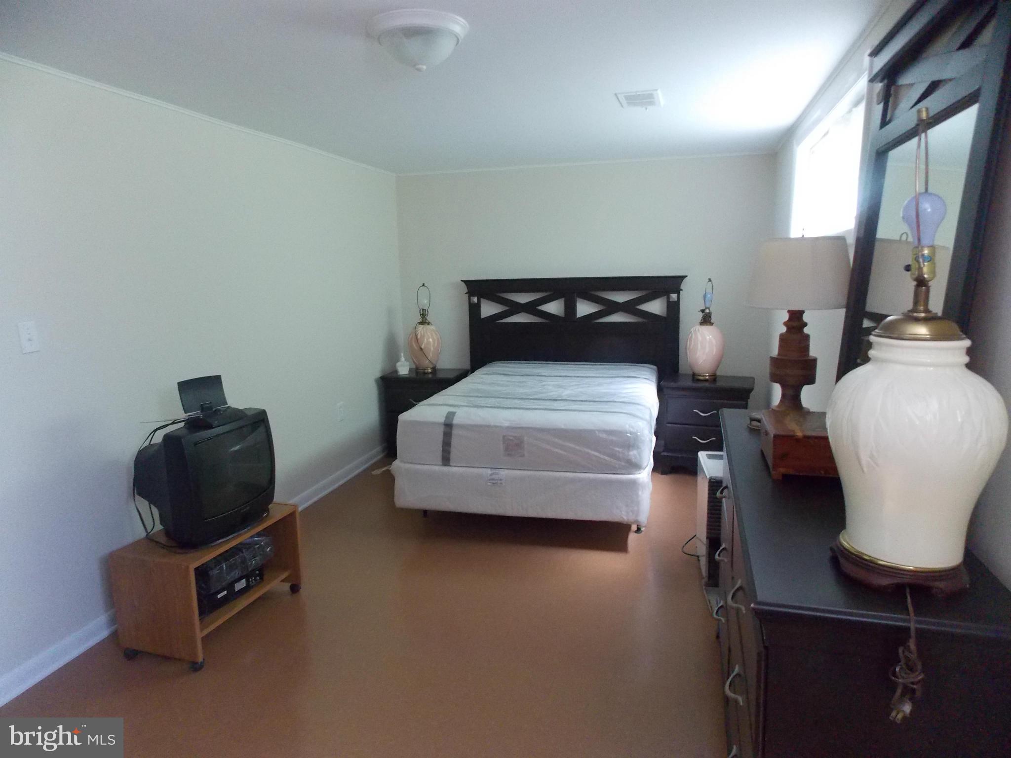 ALLENWOOD ACRES - Residential