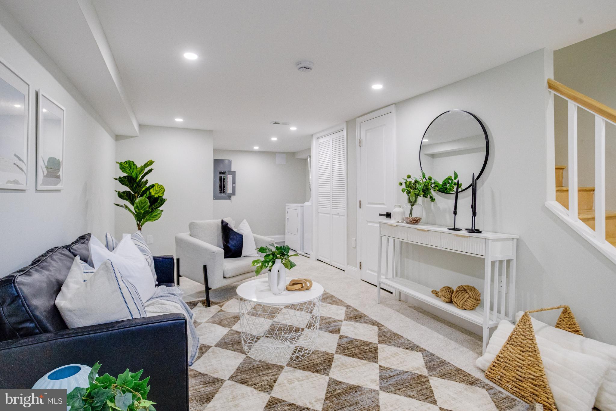 BROOKLYN - Residential