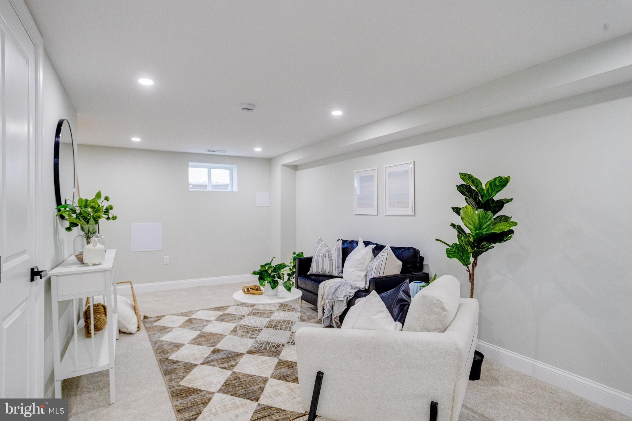 BROOKLYN - Residential