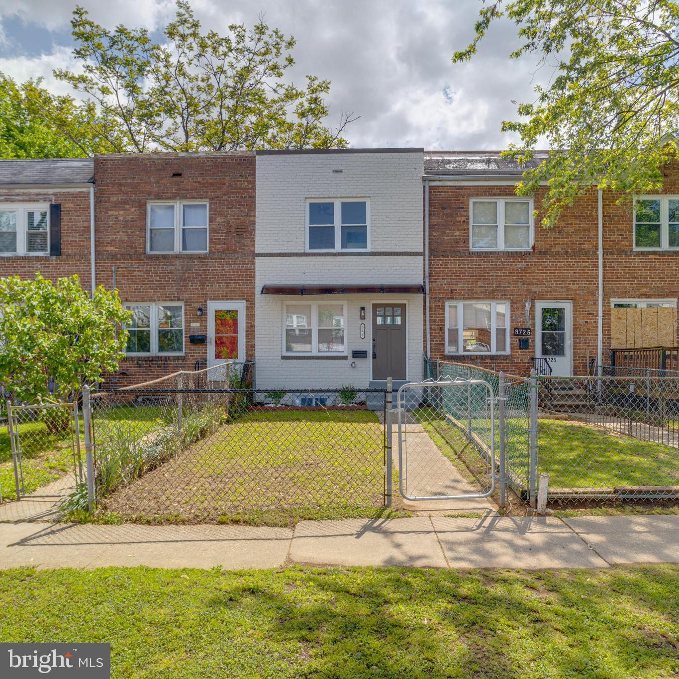BROOKLYN - Residential
