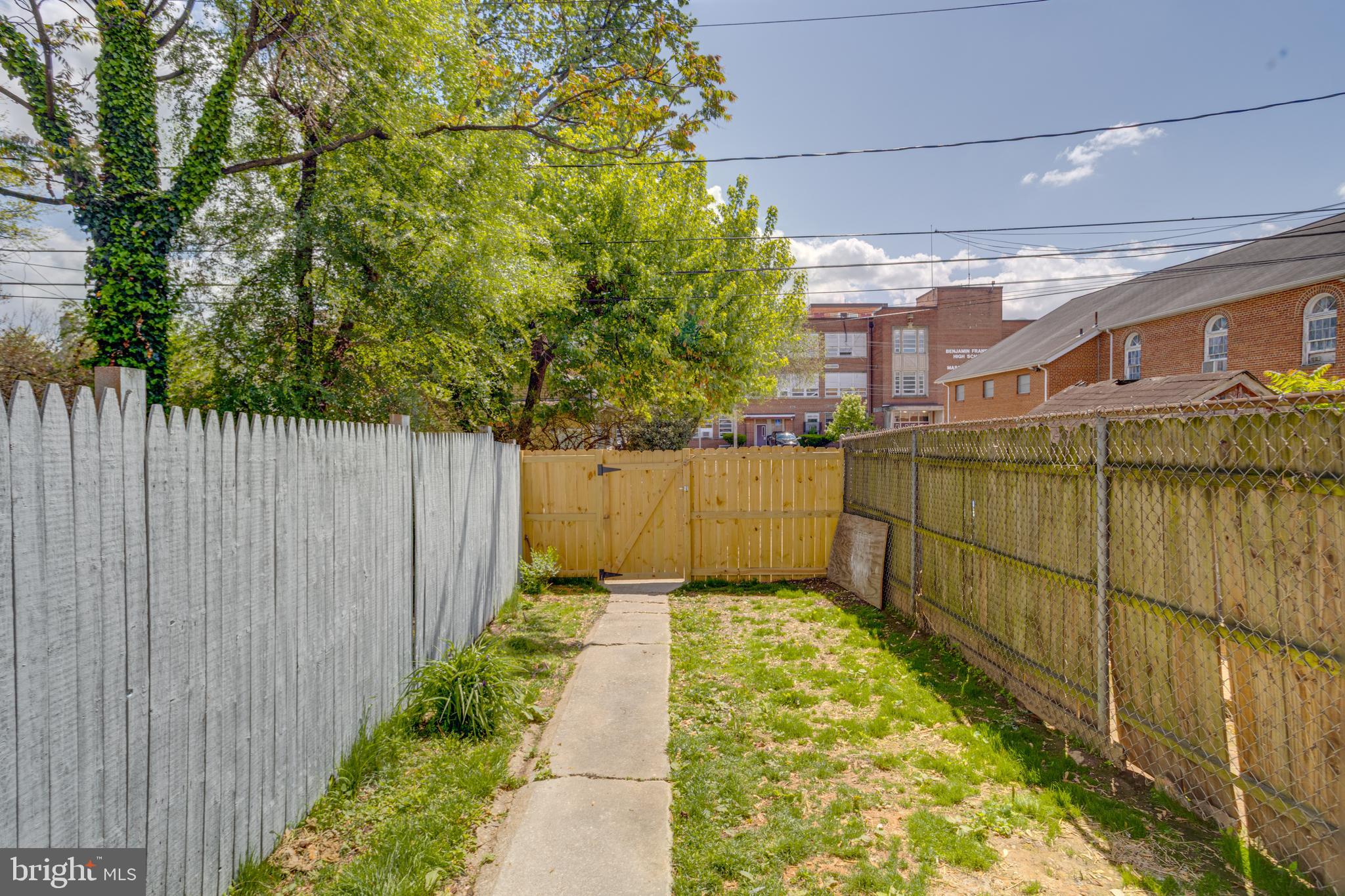 BROOKLYN - Residential