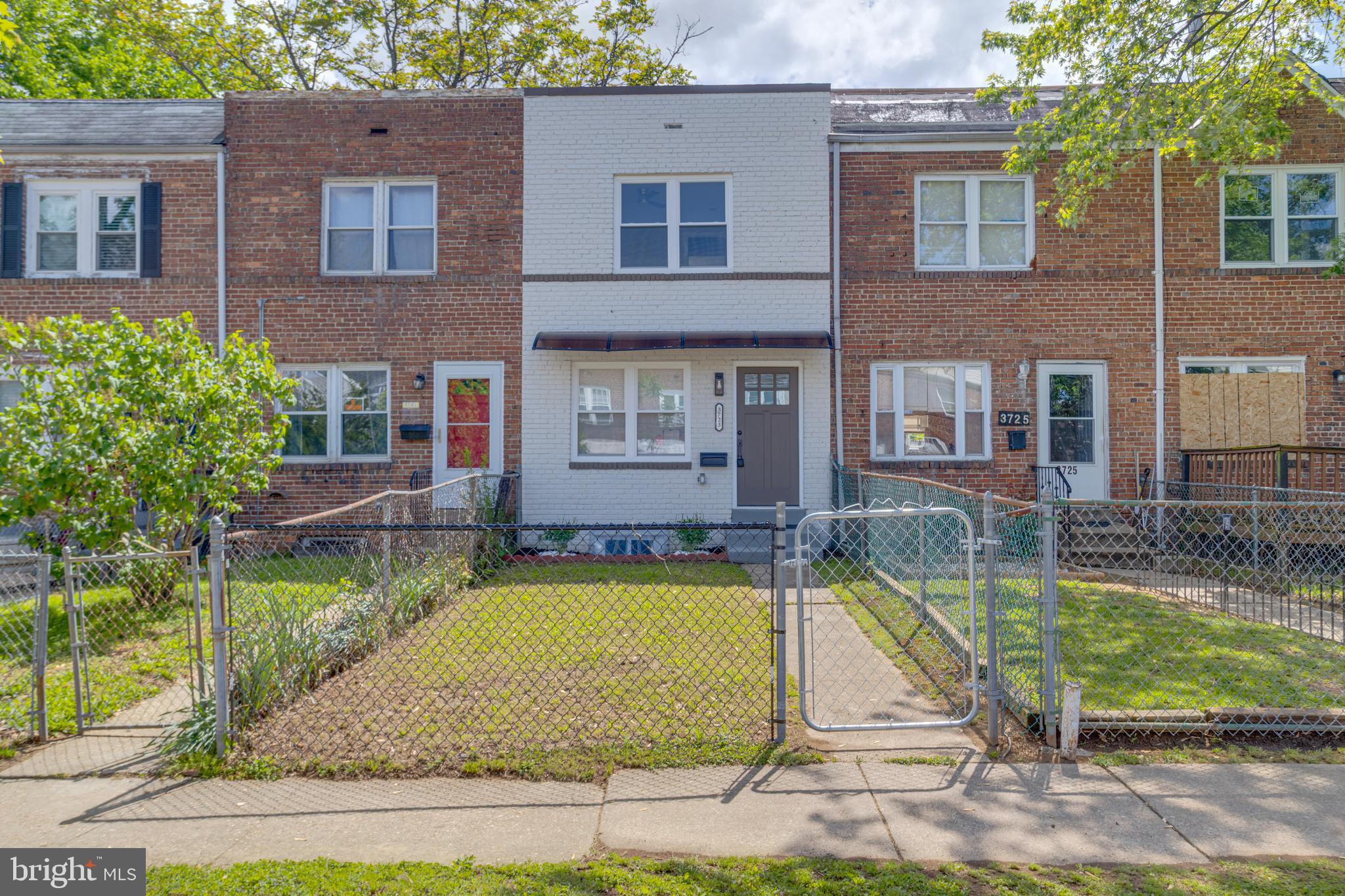 BROOKLYN - Residential