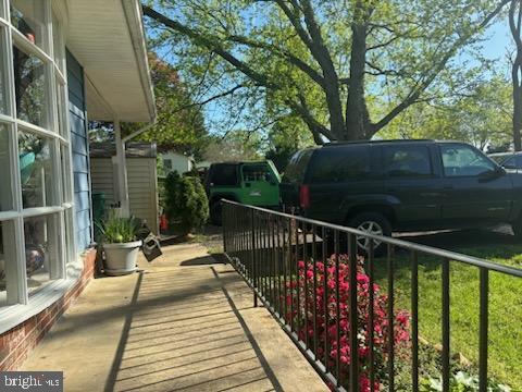 NEWTOWN VILLAGE SUB - Residential