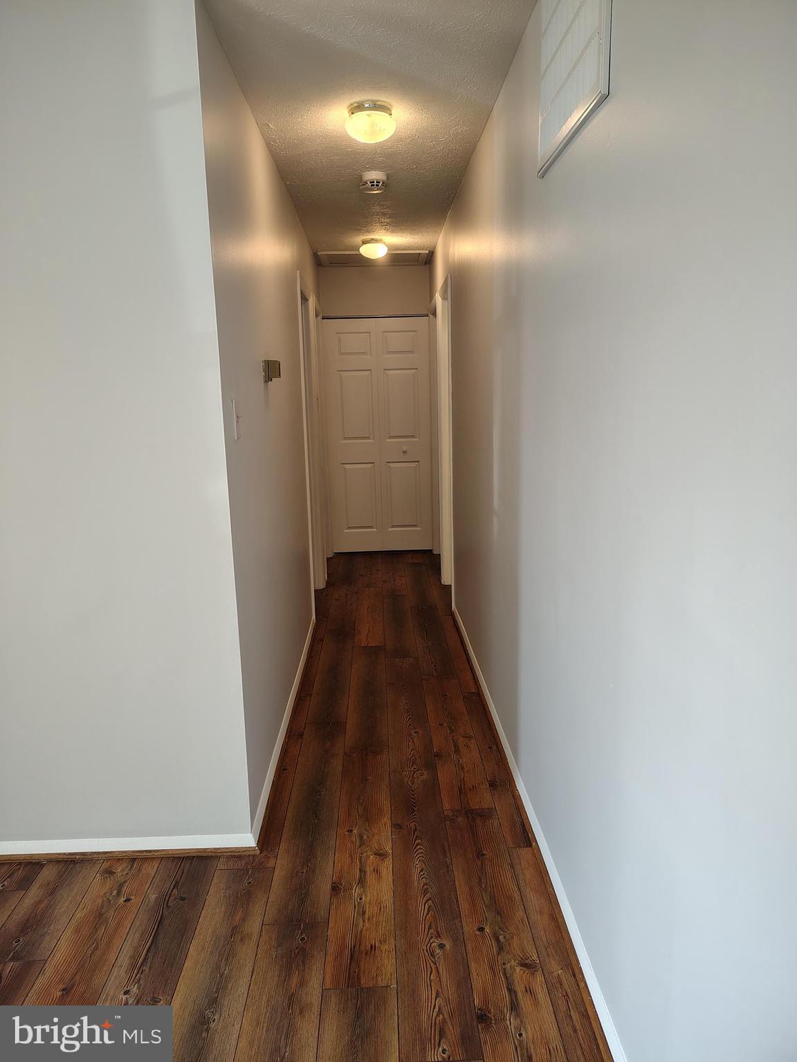 HOLLAWAY ESTATES - Residential Lease