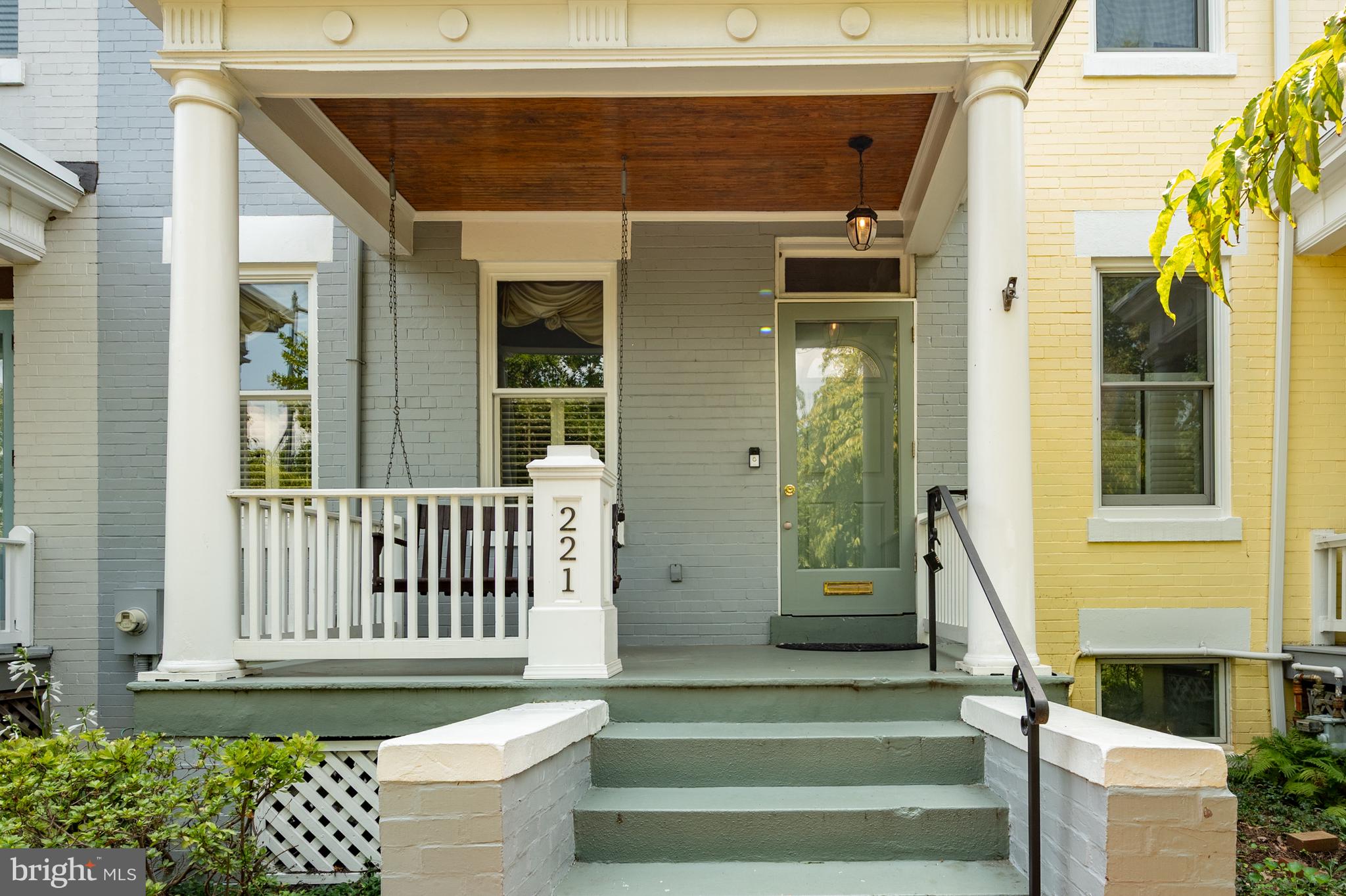 221 E STREET SE