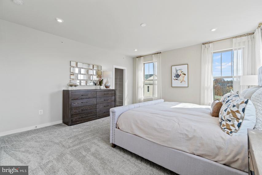 MANASSAS PARK - Residential