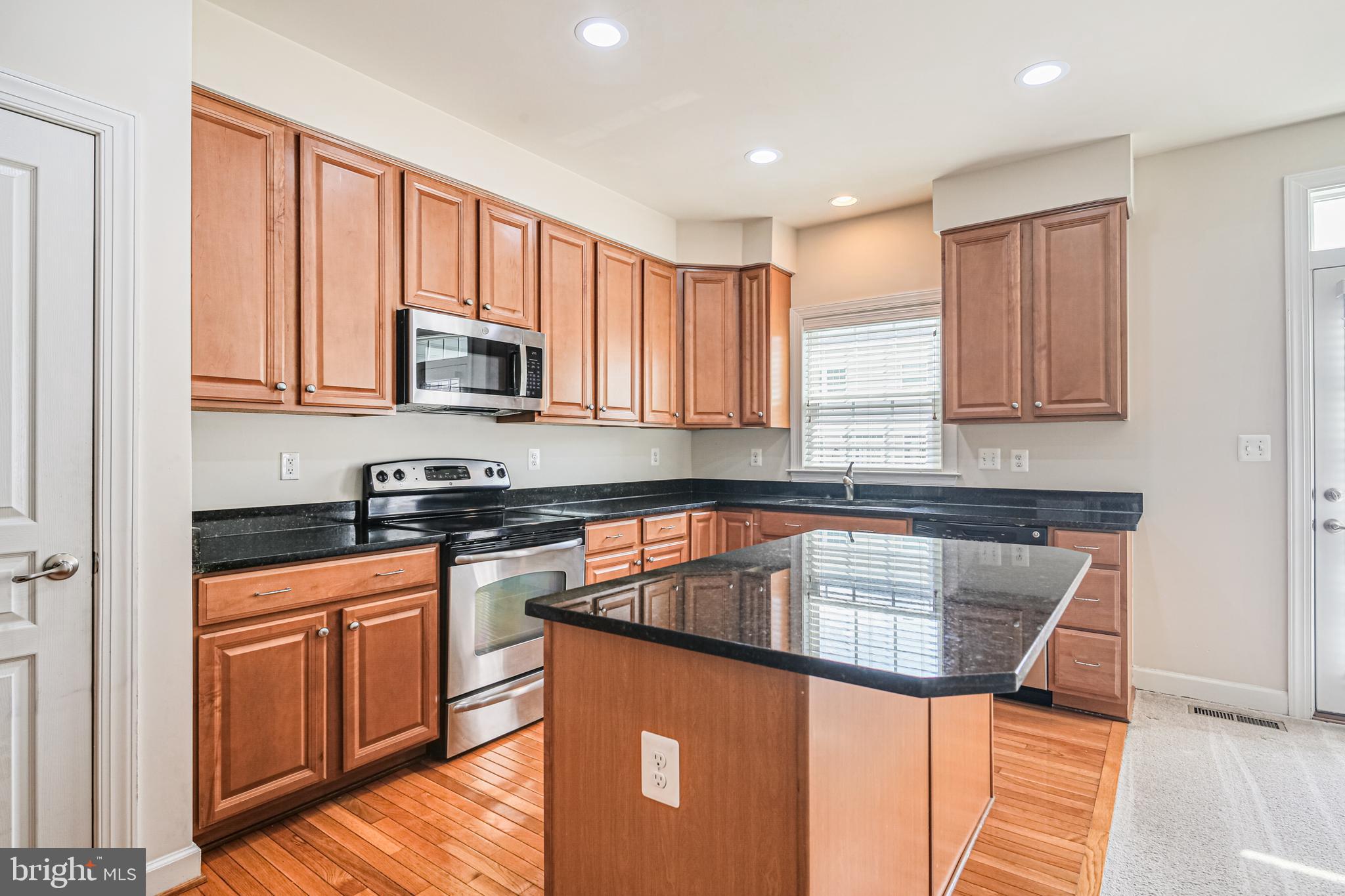 ELLICOTT SQUARE - Residential Lease