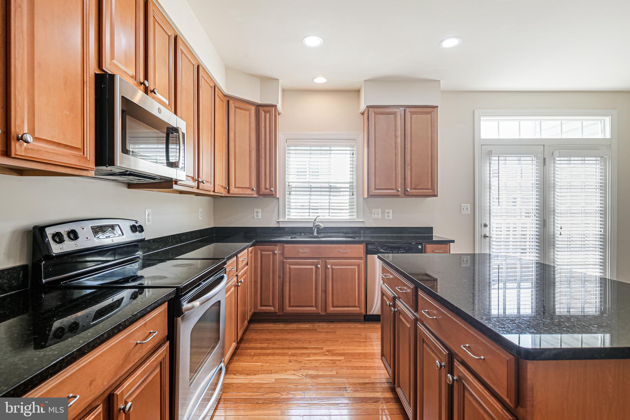 ELLICOTT SQUARE - Residential Lease