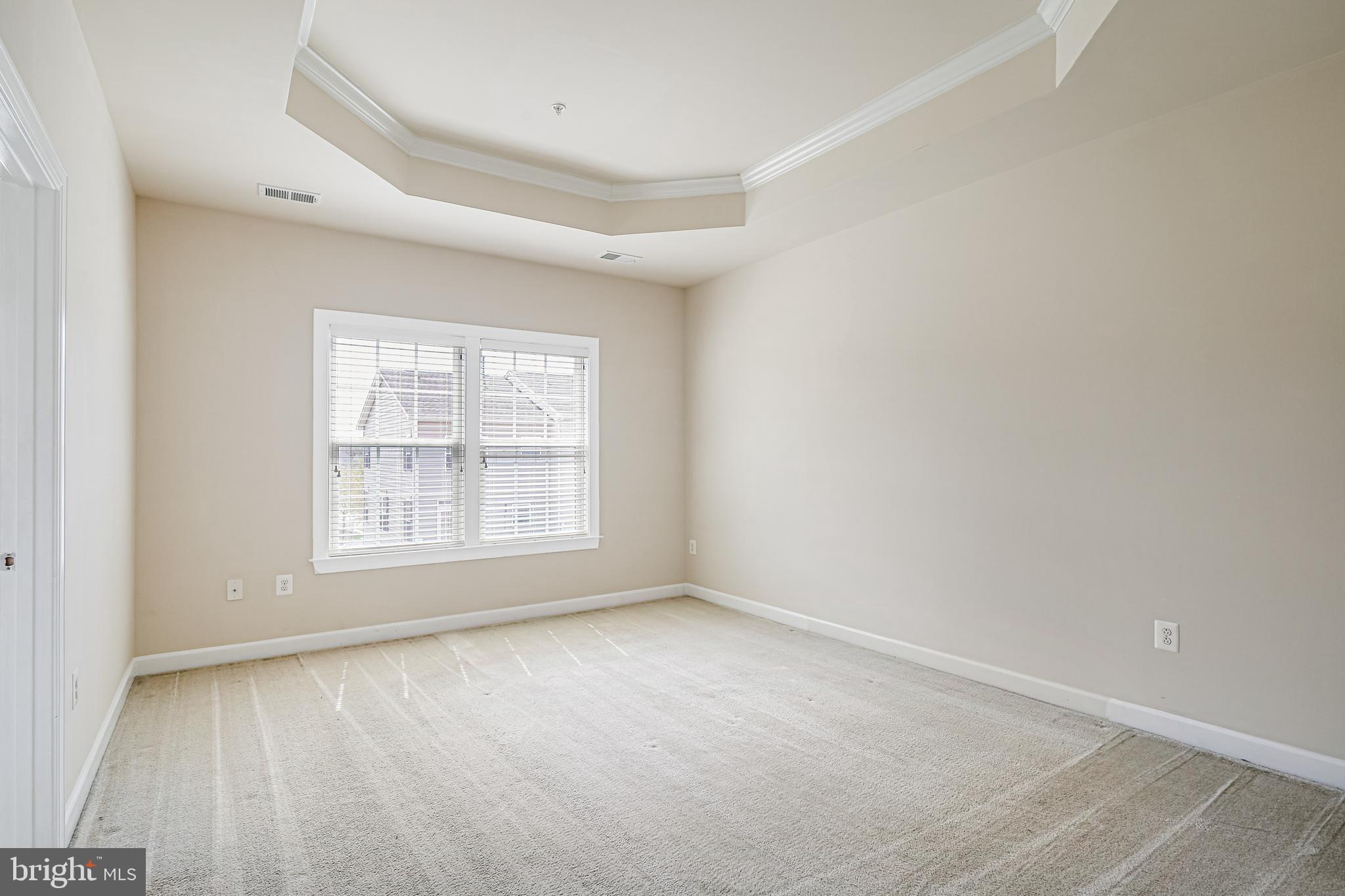 ELLICOTT SQUARE - Residential Lease