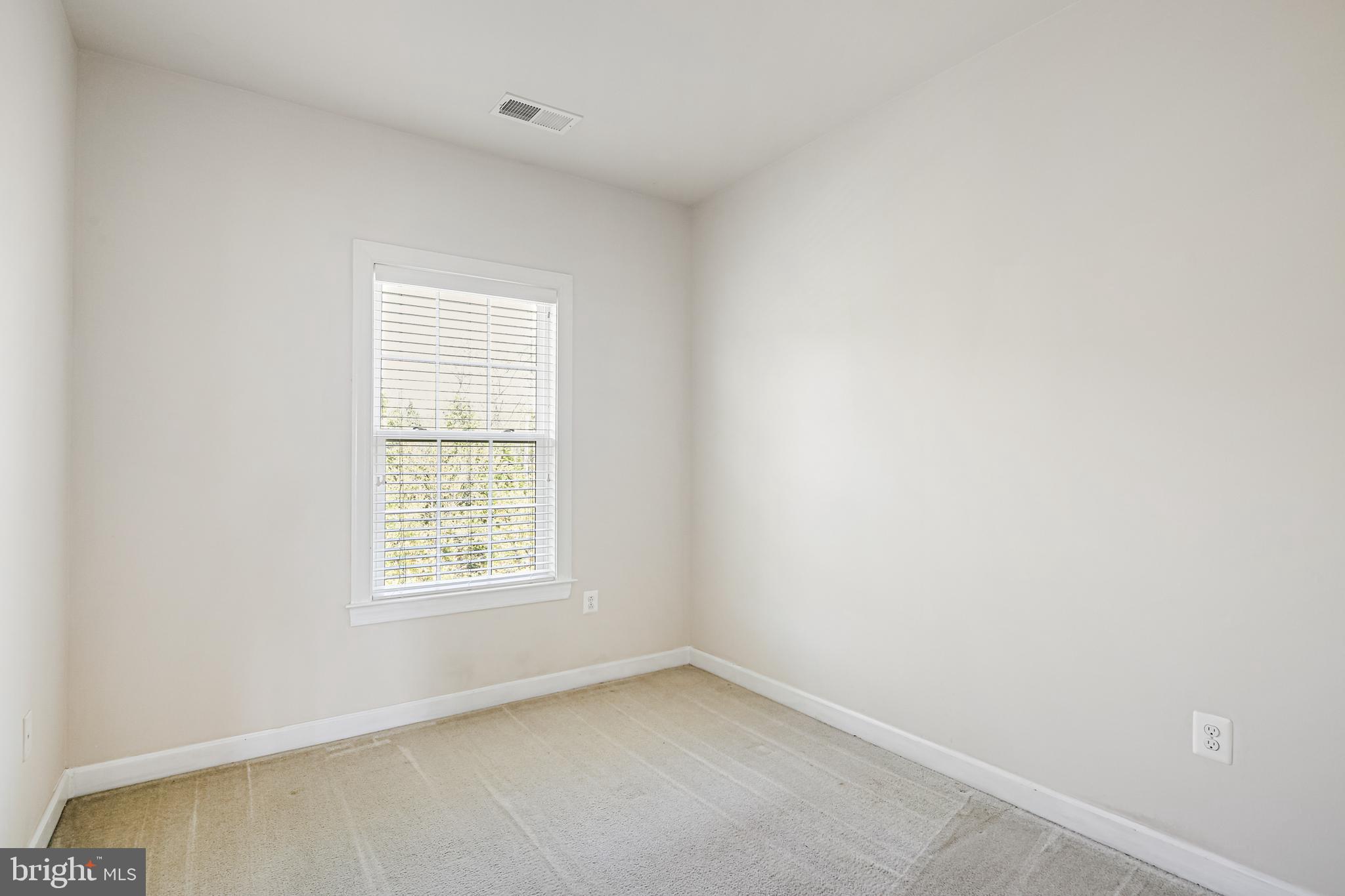 ELLICOTT SQUARE - Residential Lease