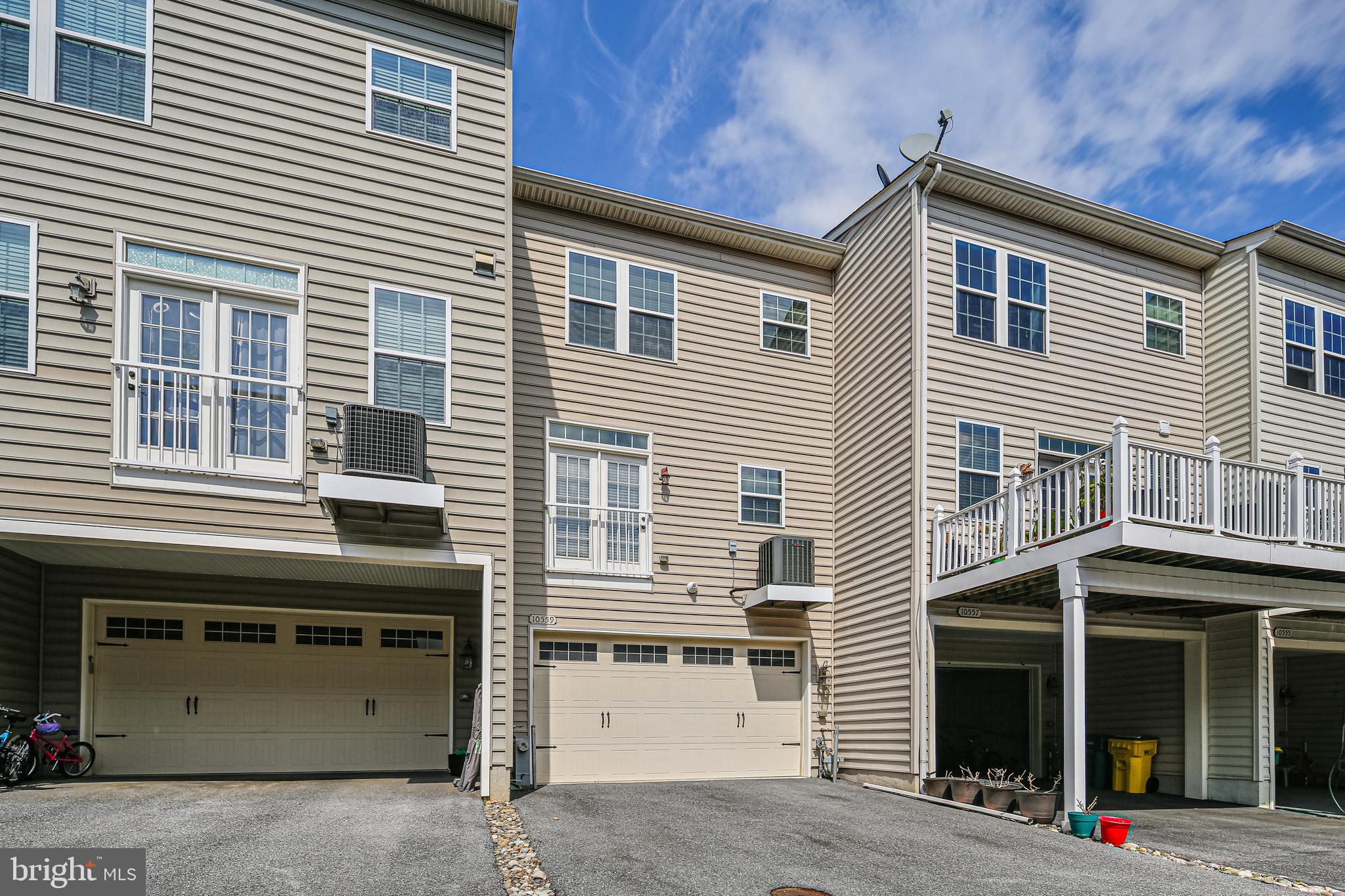 ELLICOTT SQUARE - Residential Lease