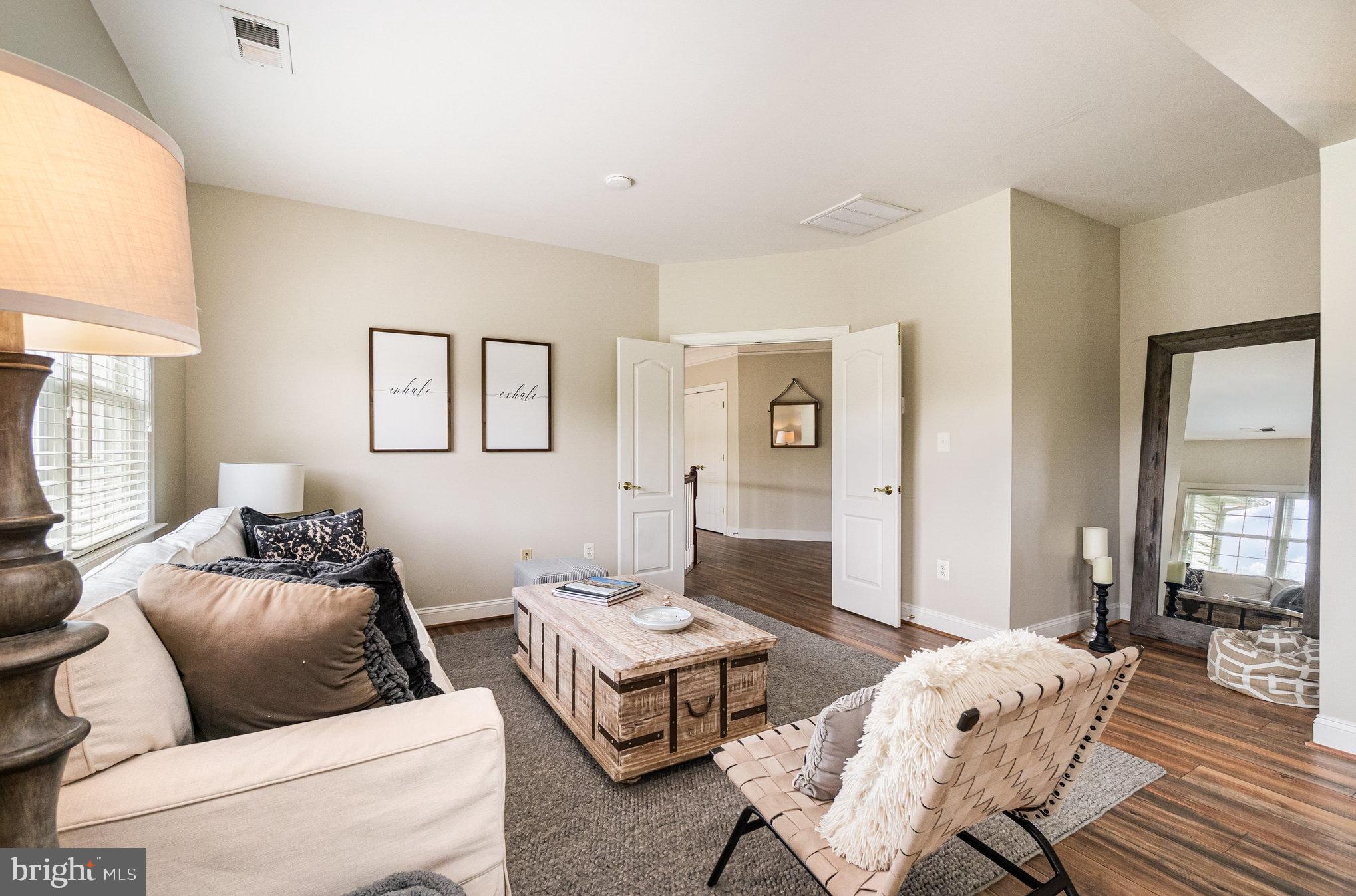 MARTIN MEADOWS - Residential