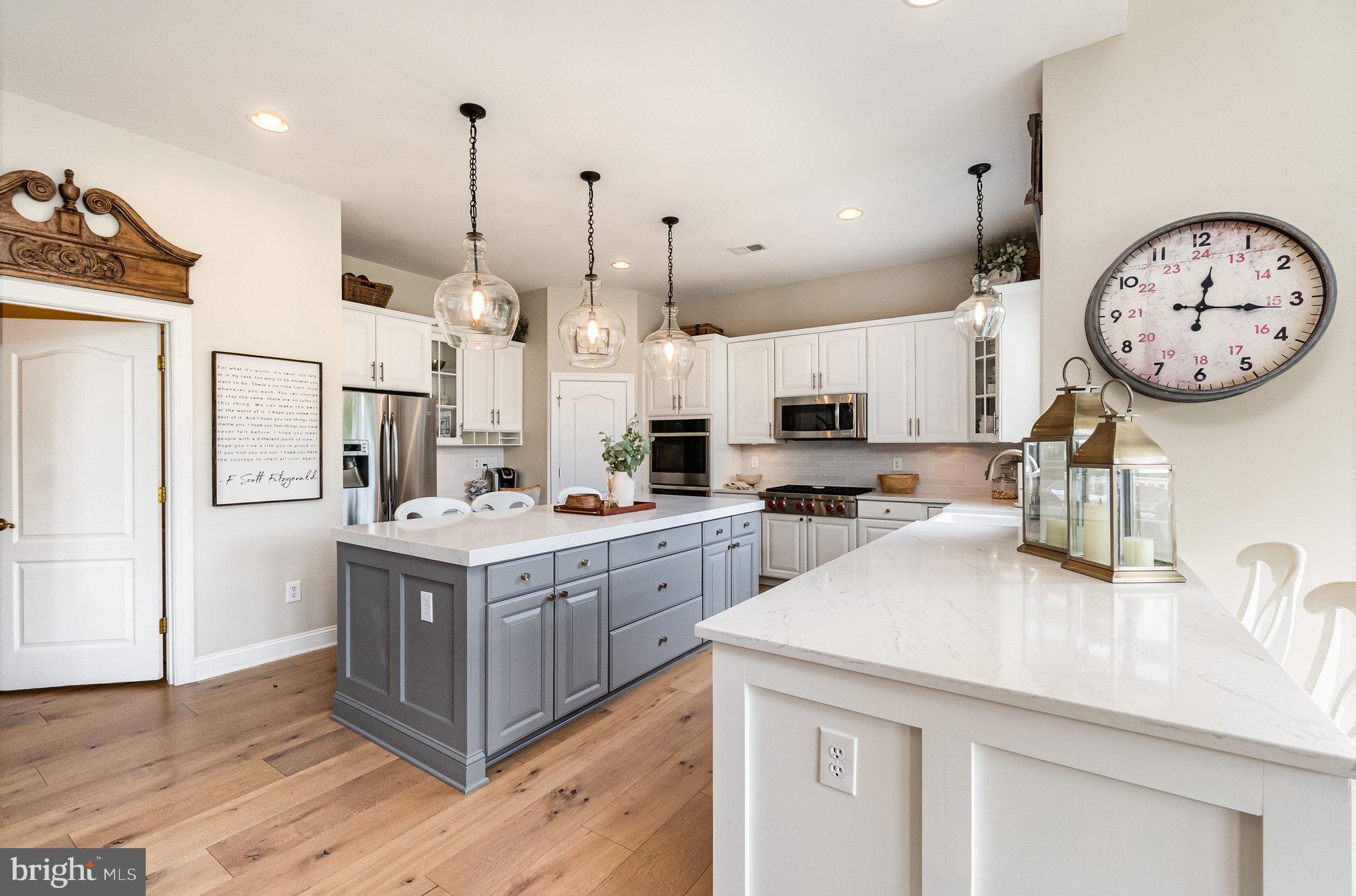 MARTIN MEADOWS - Residential