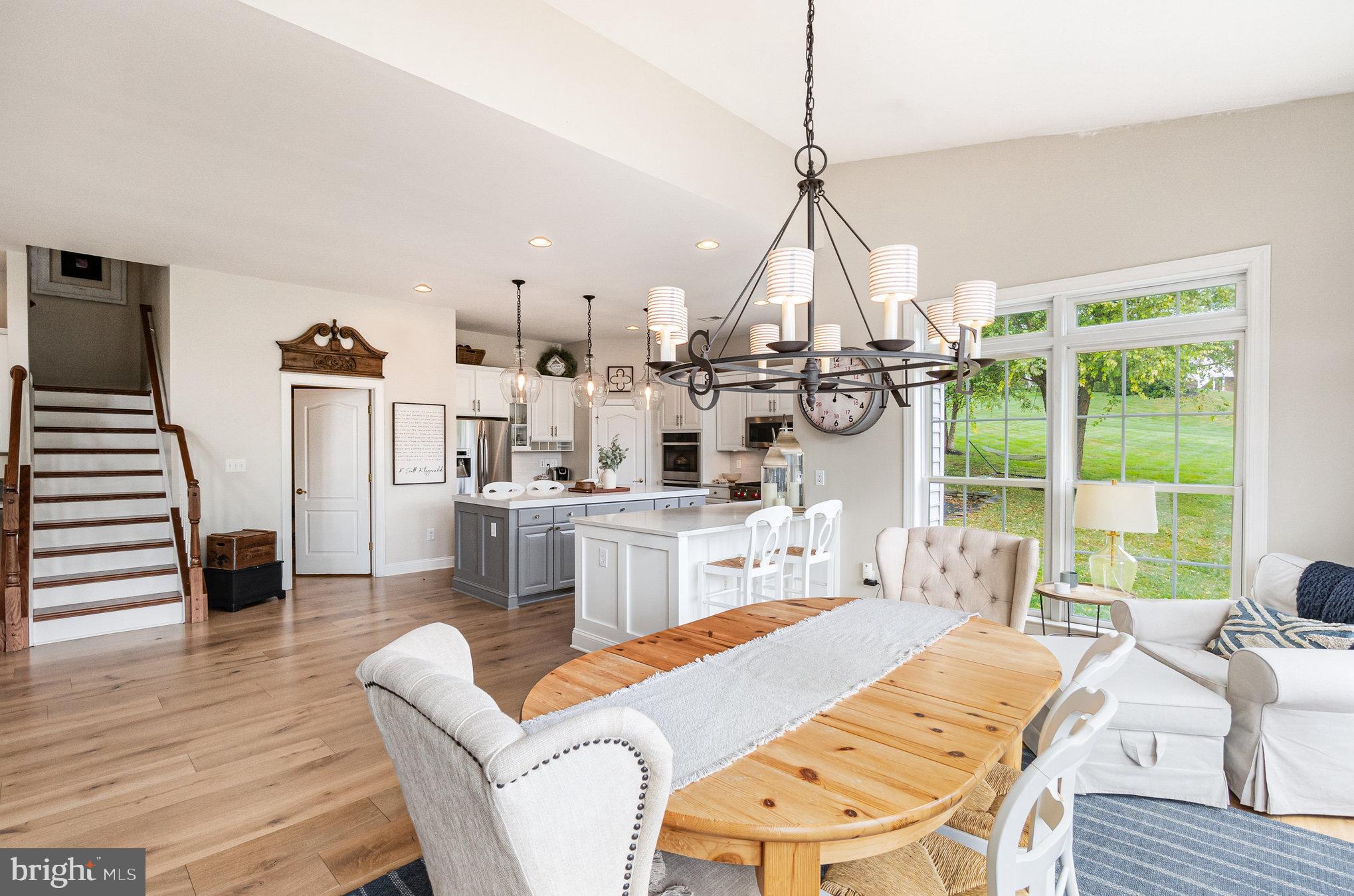 MARTIN MEADOWS - Residential