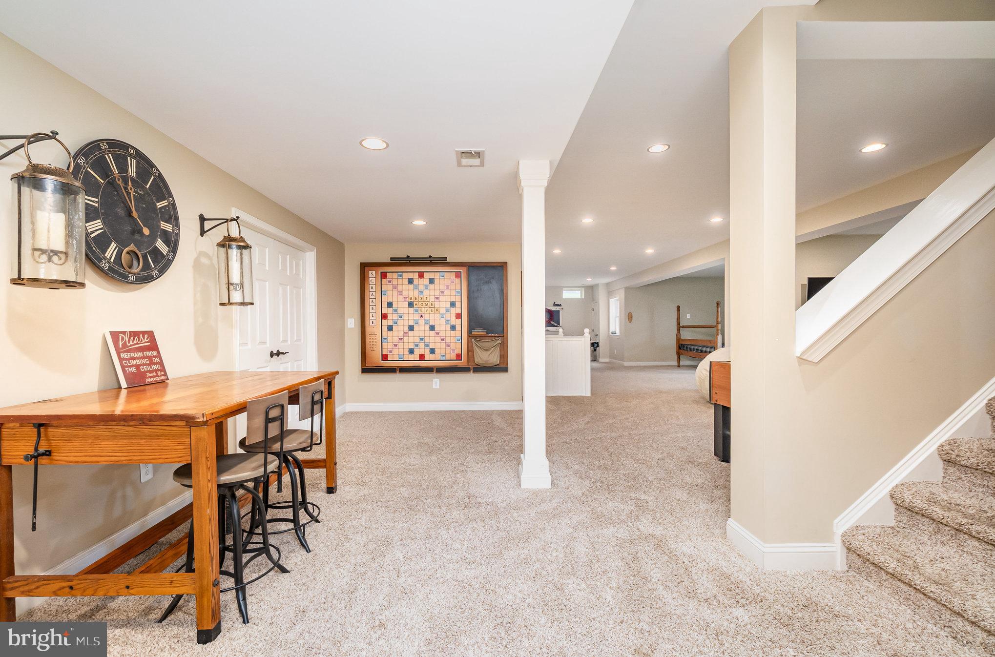 MARTIN MEADOWS - Residential