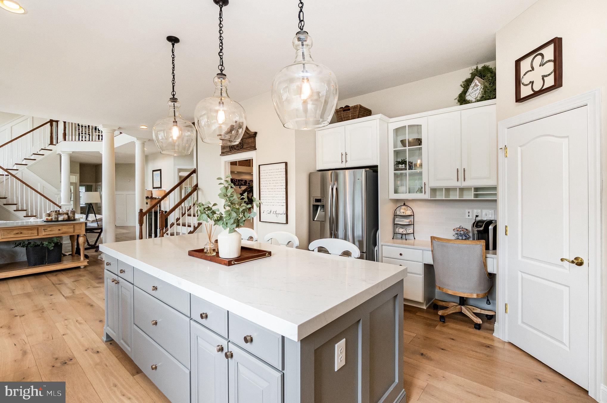 MARTIN MEADOWS - Residential