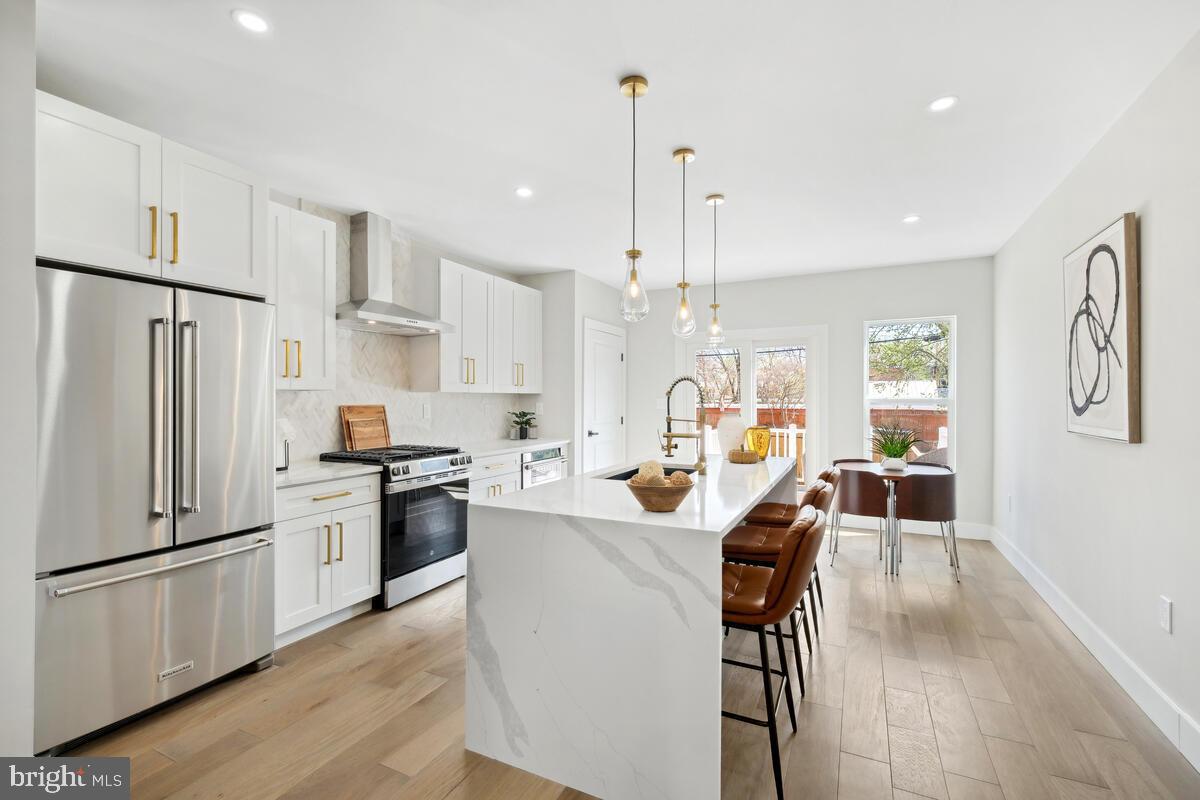 PETWORTH - Residential Lease