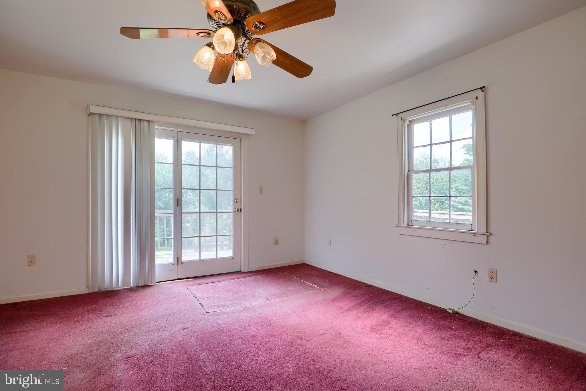 STRASBURG - Residential