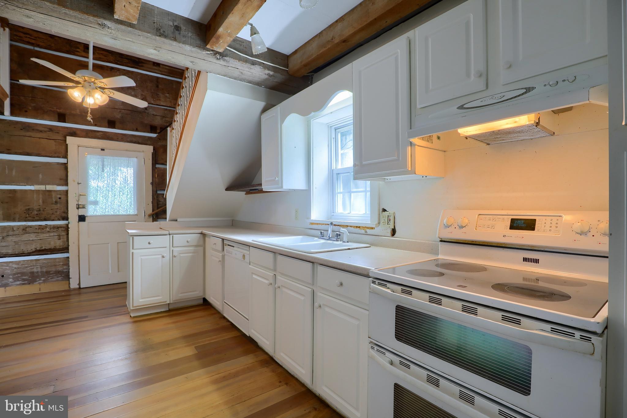 STRASBURG - Residential