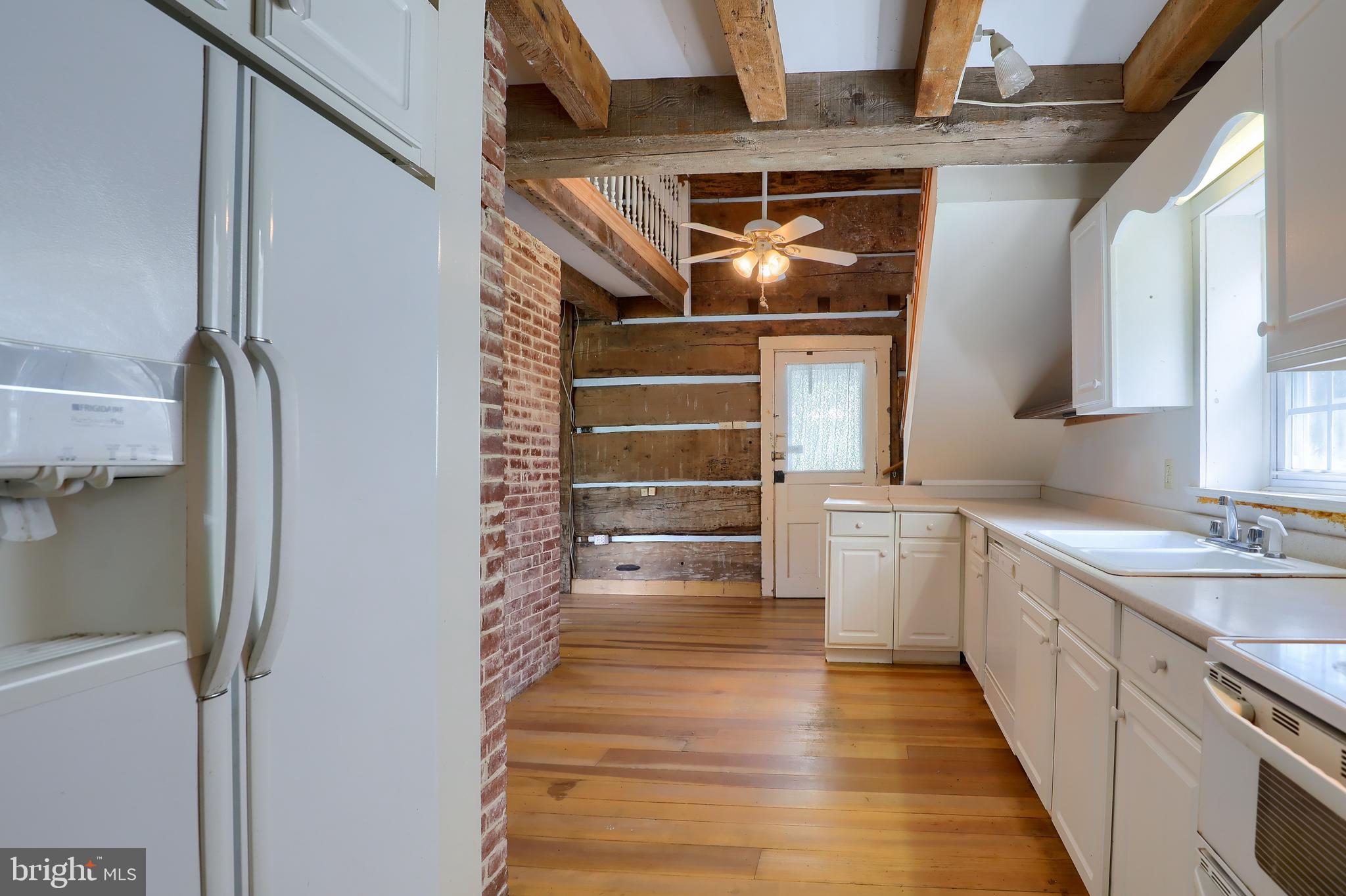 STRASBURG - Residential