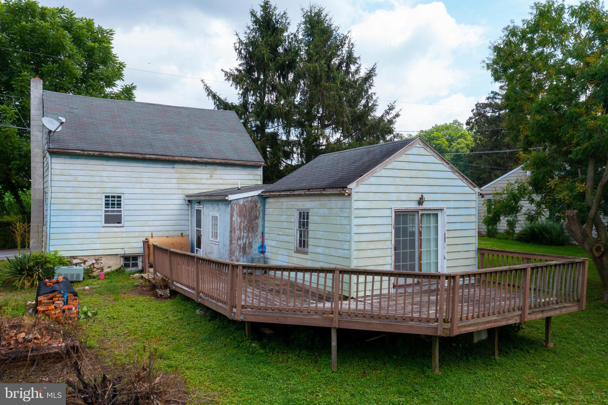 STRASBURG - Residential