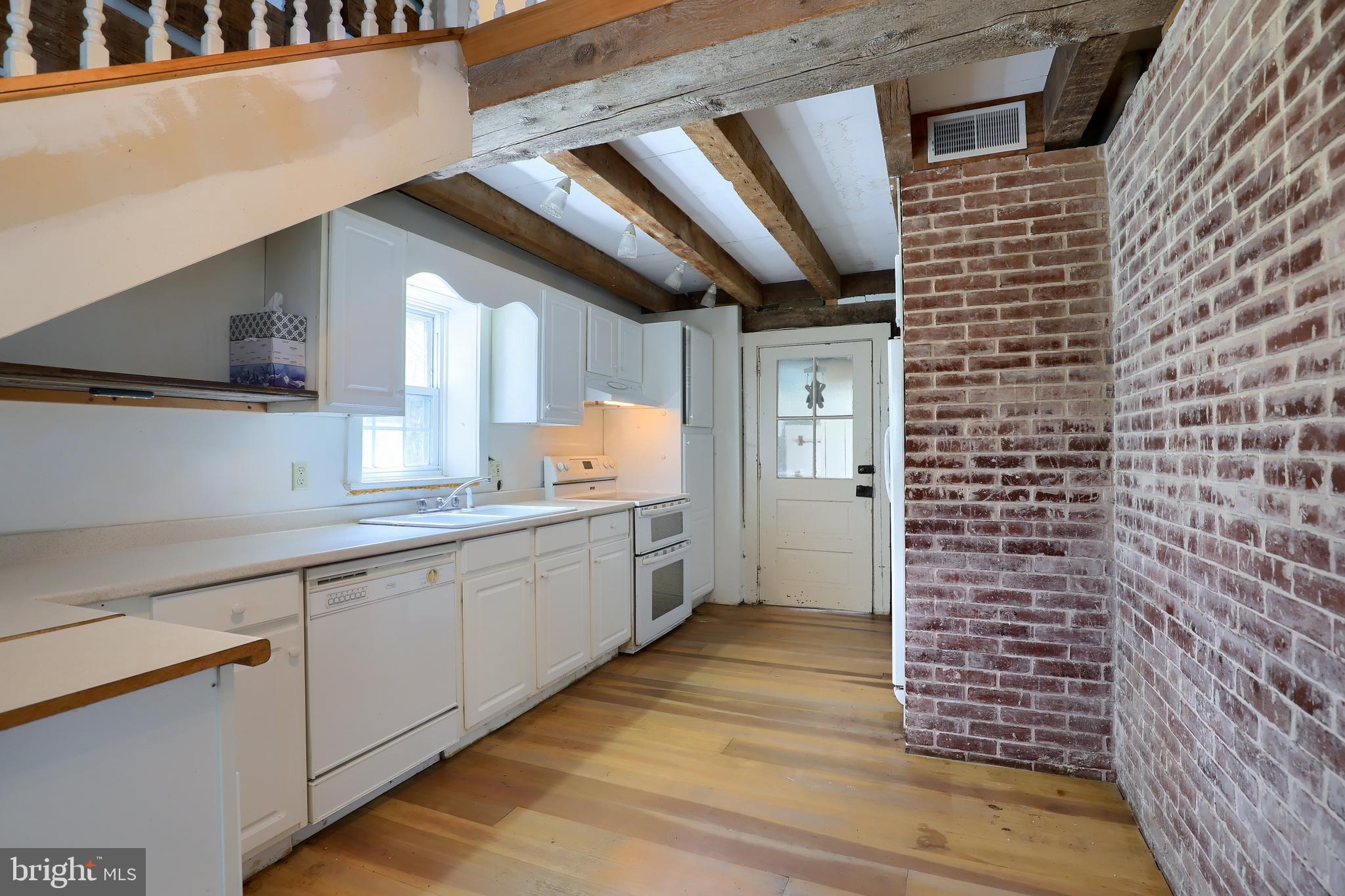 STRASBURG - Residential