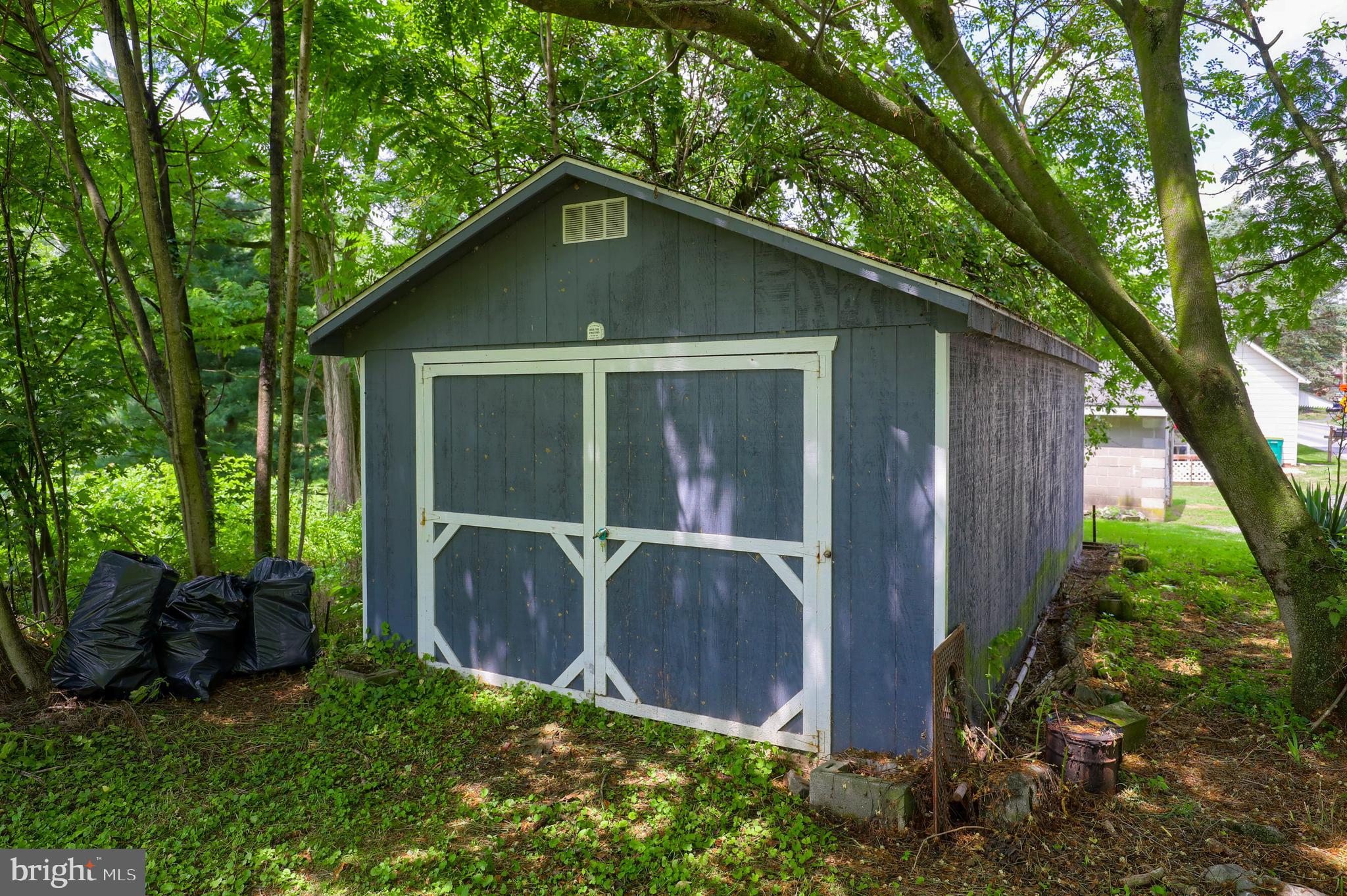 STRASBURG - Residential