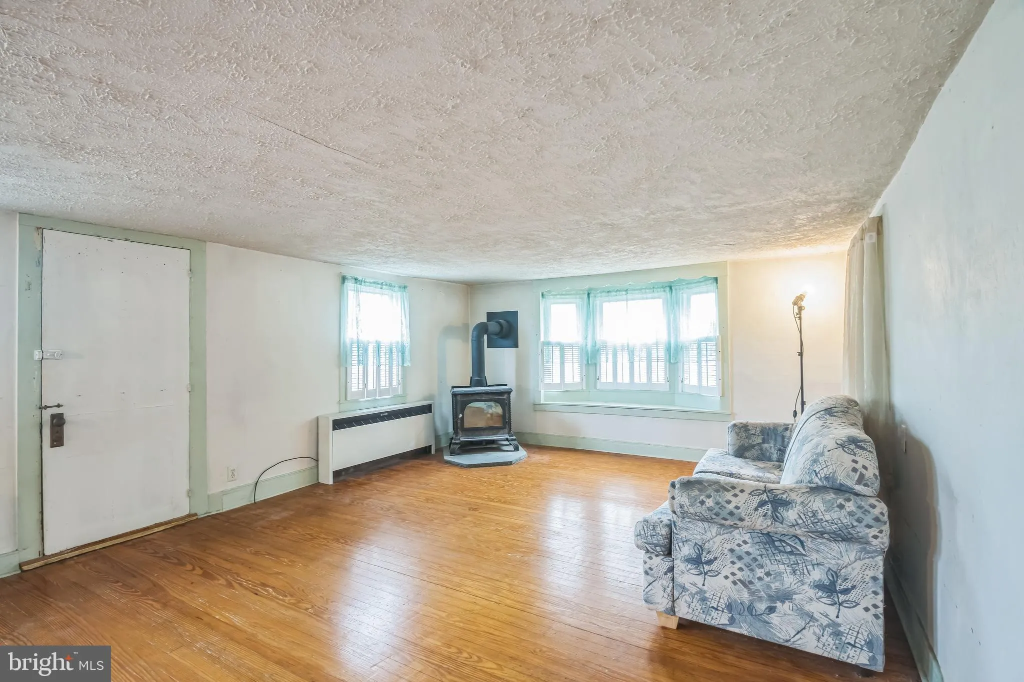 Port Norris, New Jersey 08349, United States, 2 Bedrooms Bedrooms, ,1 BathroomBathrooms,Residential,Pending,44000