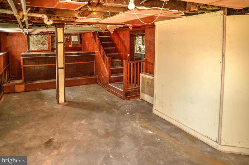 GLEN OAKS - Residential