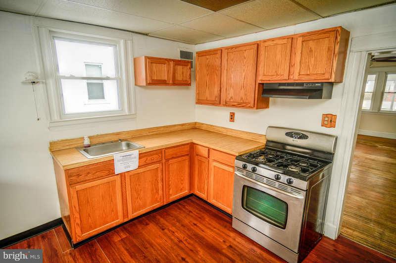 GLEN OAKS - Residential