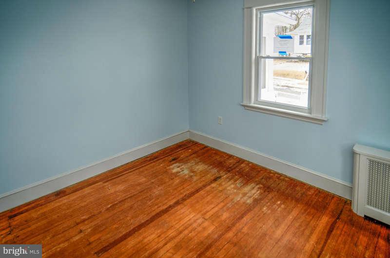 GLEN OAKS - Residential