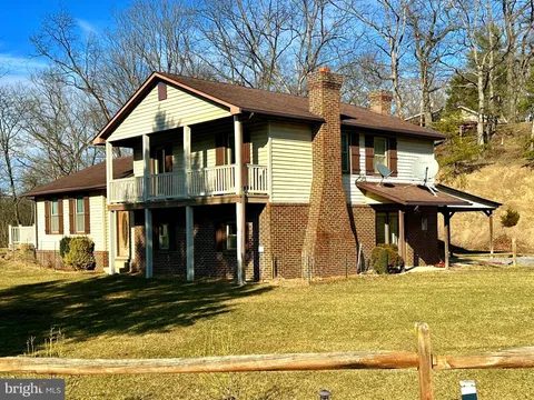 59 Kent Street, Moorefield, WV MLS: WVHD2002554